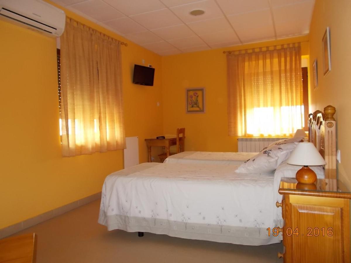 Hostal Mirador De Ávila Exteriör bild