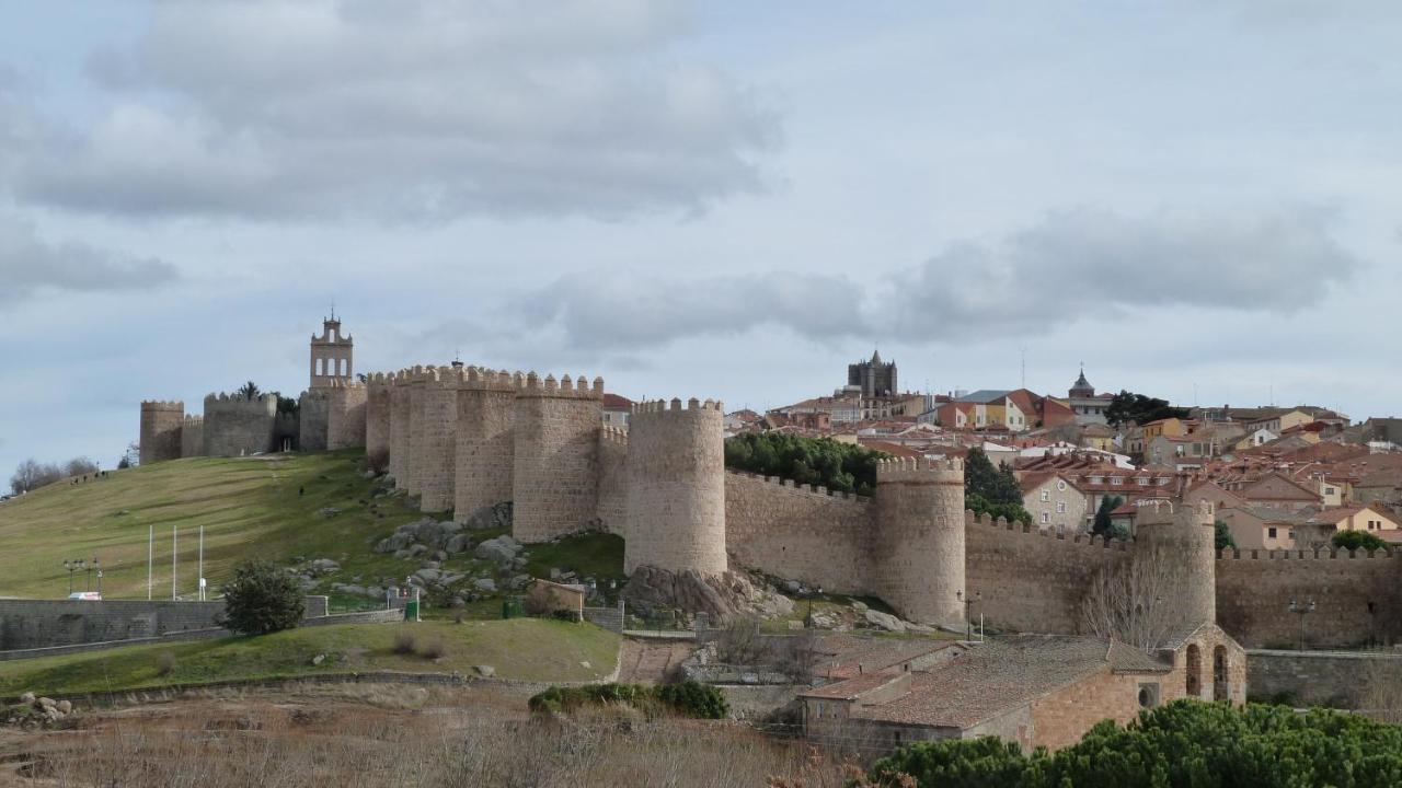 Hostal Mirador De Ávila Exteriör bild