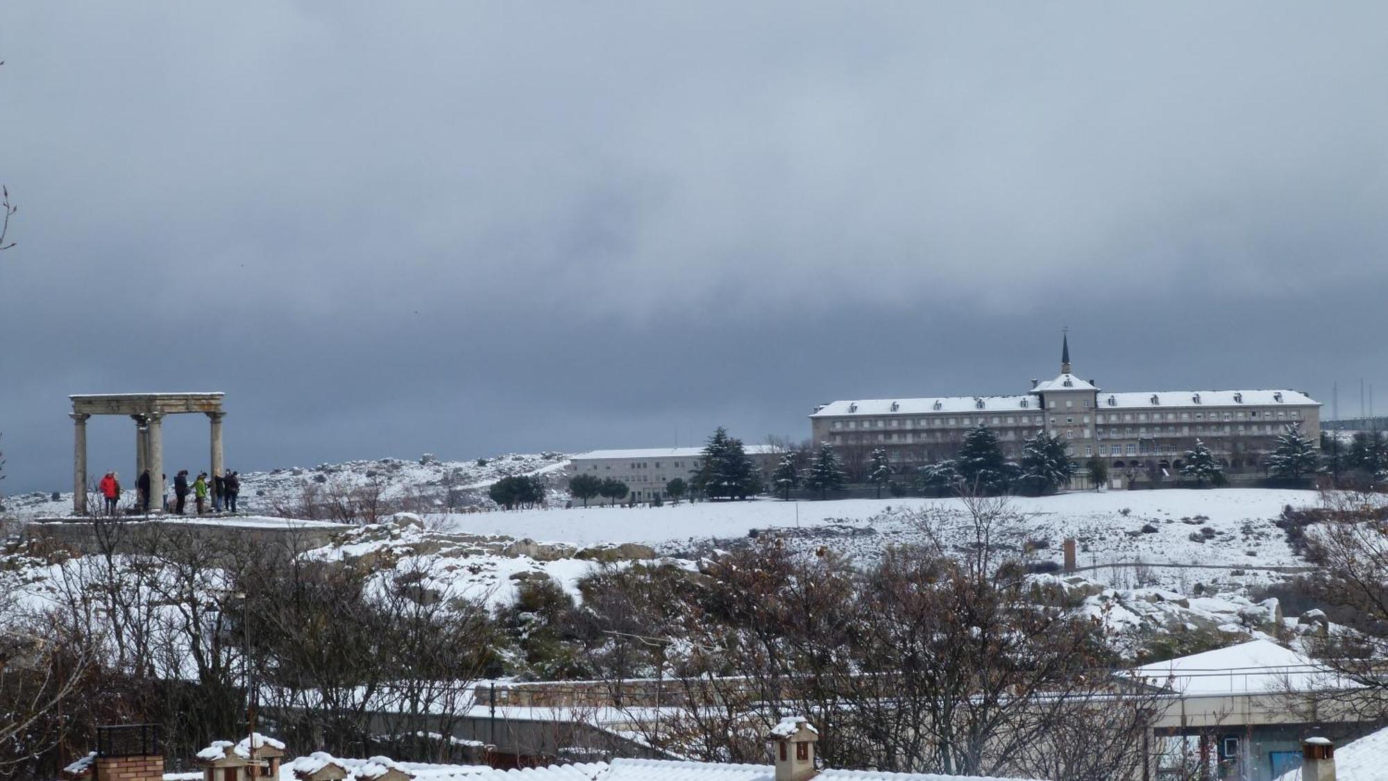 Hostal Mirador De Ávila Exteriör bild